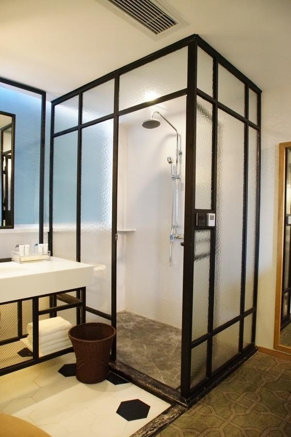 Flight One Hotel 선전 시 외부 사진